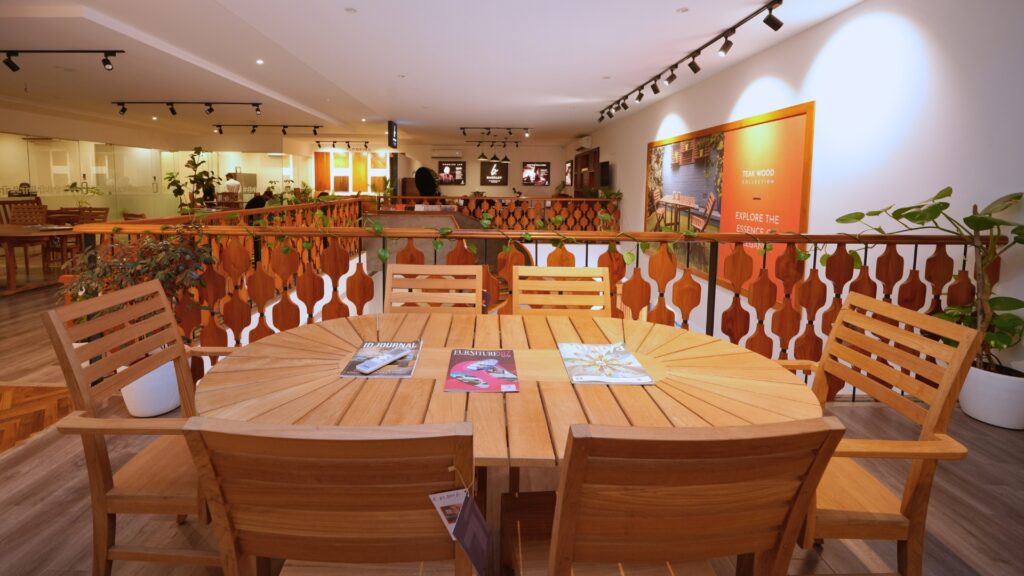 Burma Teak Dining Table Set